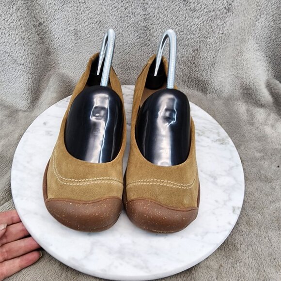 Keen Shoes Womens Size 7.5 Brown Slip On Flats *GUC* - Picture 3 of 12